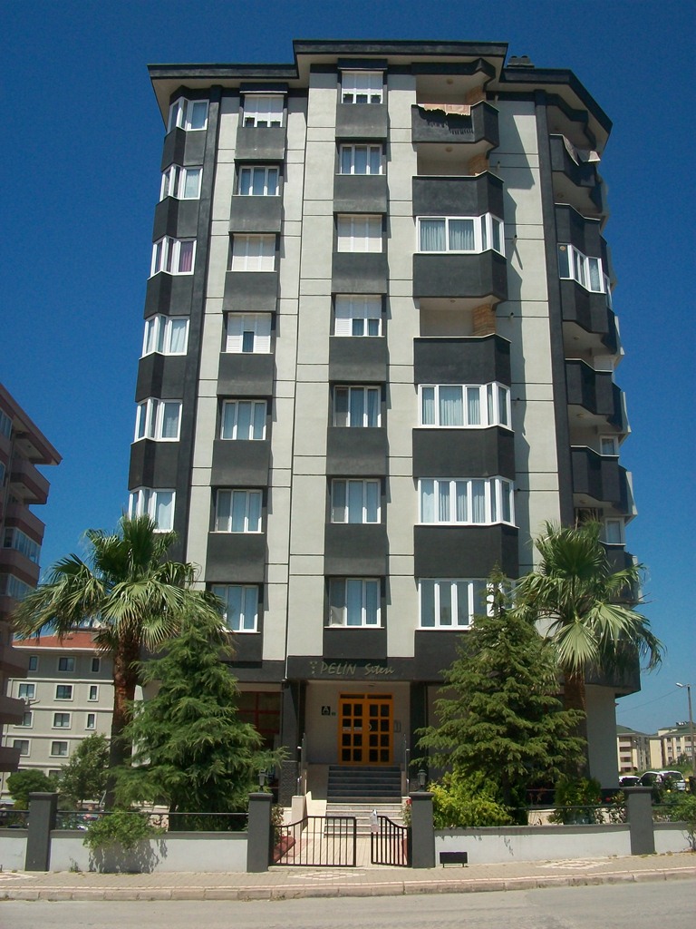 PELİN SİTESİ - Paşakent - 1 (2001)