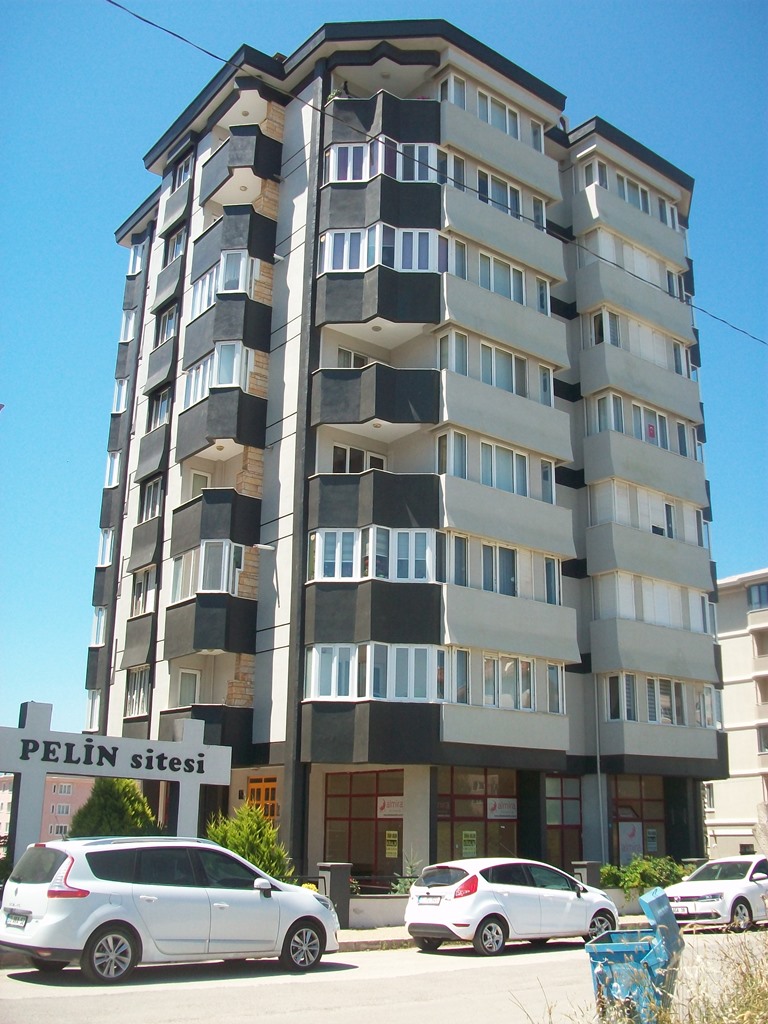 PELİN SİTESİ - Paşakent - 1 (2001)
